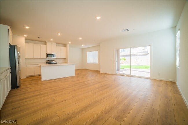 Building Photo - 412 Isla Enclave Wy