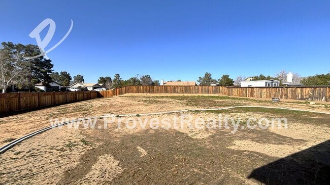 Building Photo - 22546 Cuyama Rd