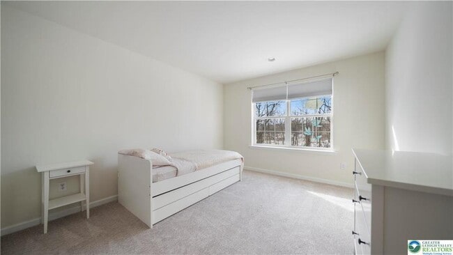 Building Photo - 358 Redclover Ln