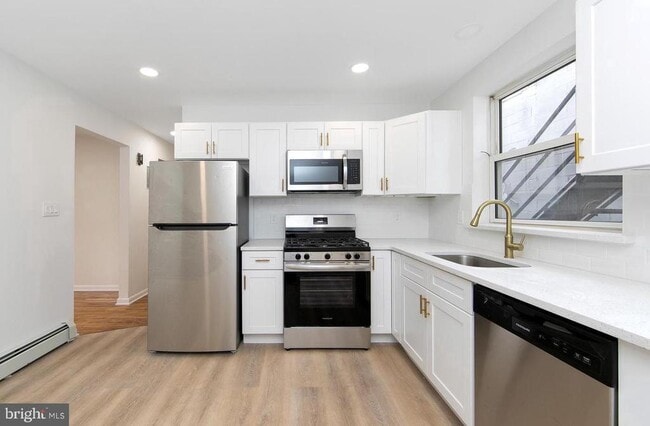 Building Photo - 11 Black Horse Pike