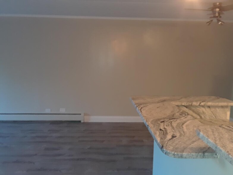 living room - 16 E Old Willow Rd