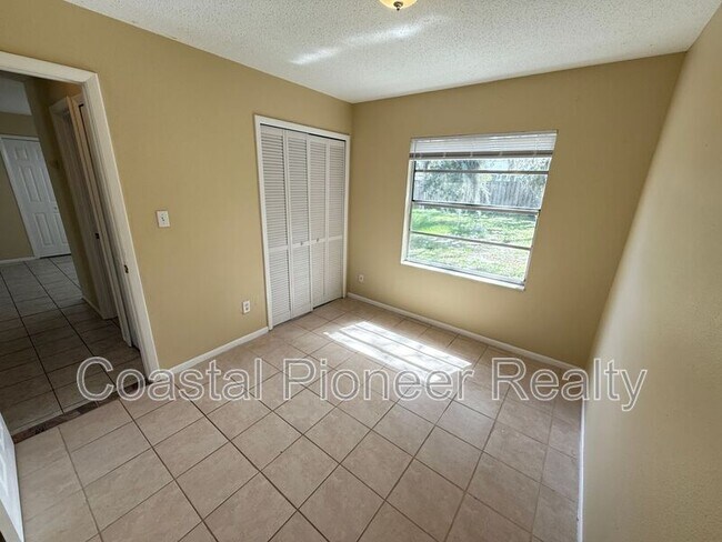Building Photo - 1009 Marlene Dr