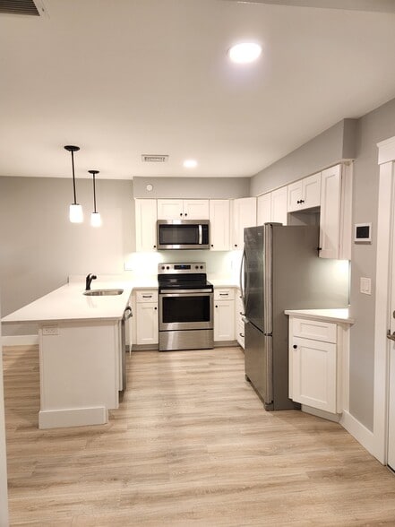 Building Photo - The Suites at Pawtucketville