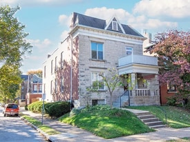 Building Photo - 3800 Flad Ave