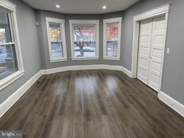 Building Photo - 1072 Parkway Ave