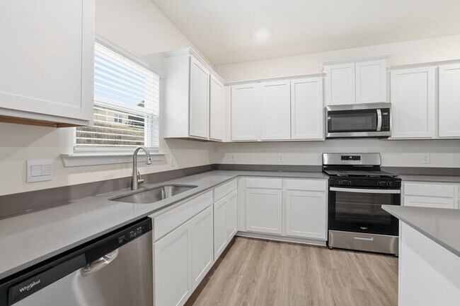 Building Photo - 8440 Mulberry Wy