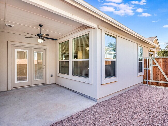 Building Photo - "Spacious 3-Bed Condo with 2 Baths in Charming Georgetown – 1424 Sq Ft of Comfort on Parkline Dr!"