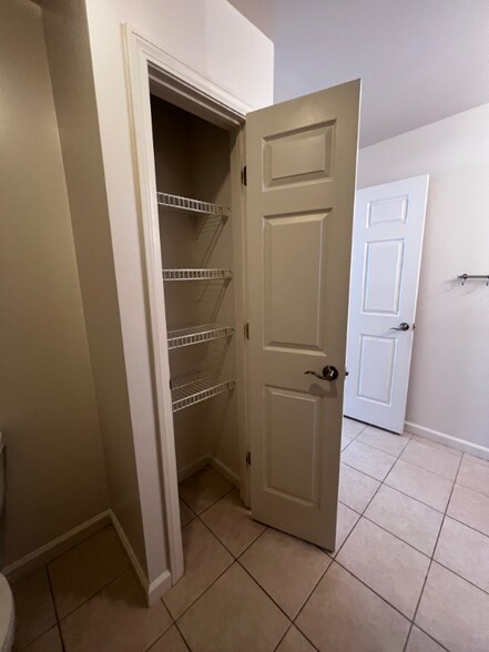 Building Photo - 15 Old Academy Rd