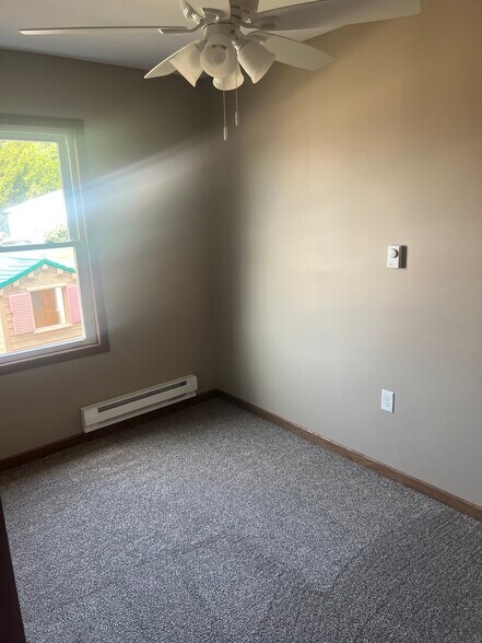3rd Bedroom - 119 N Main St