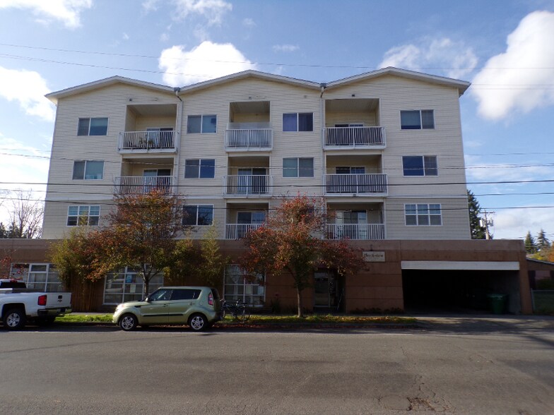 Building Photo - 12549 28th Ave NE