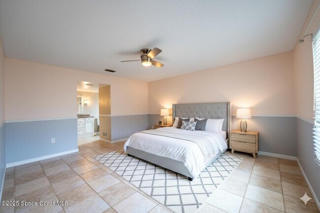 Building Photo - 2390 Queens St SE