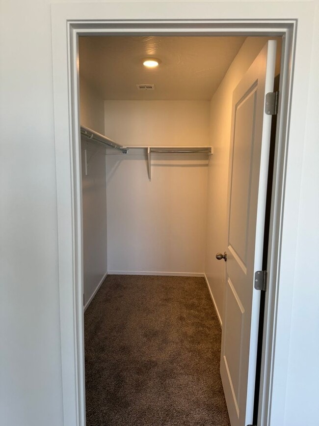 Building Photo - 2958 W Graham Lp