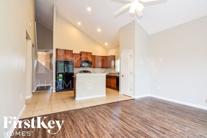 Building Photo - 3203 Magnolia Meadows Dr