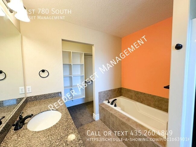Building Photo - 138 E 780 S