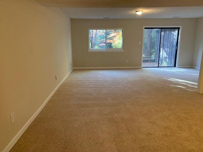 Building Photo - 1200A Falls Church Rd., Raleigh - Bev Roberts Rentals & Property Management