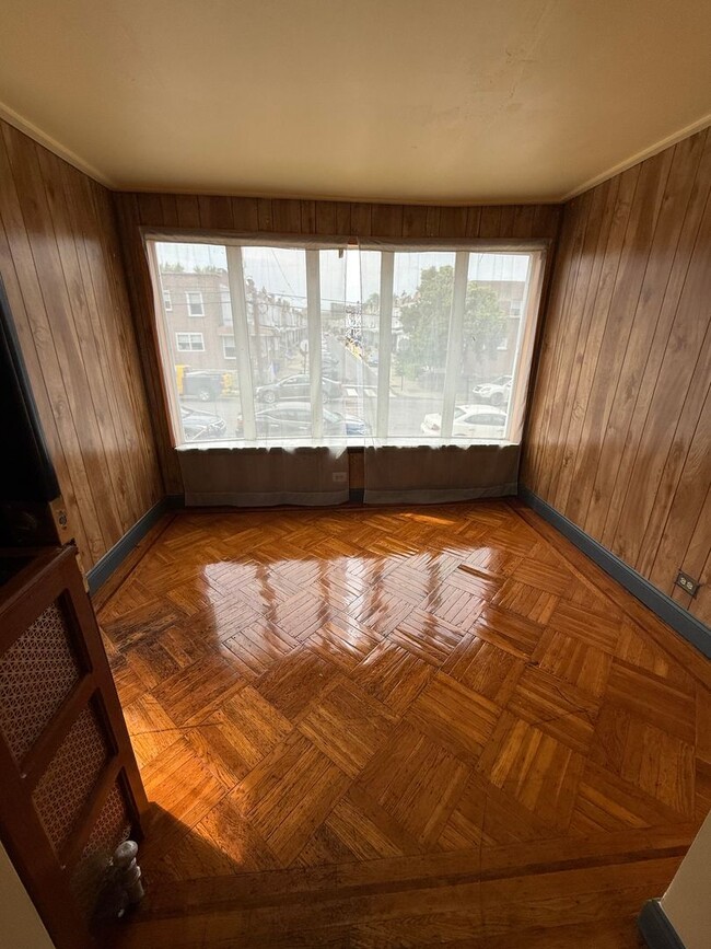 Building Photo - Wonderful Southwest Philadelphia Townhome