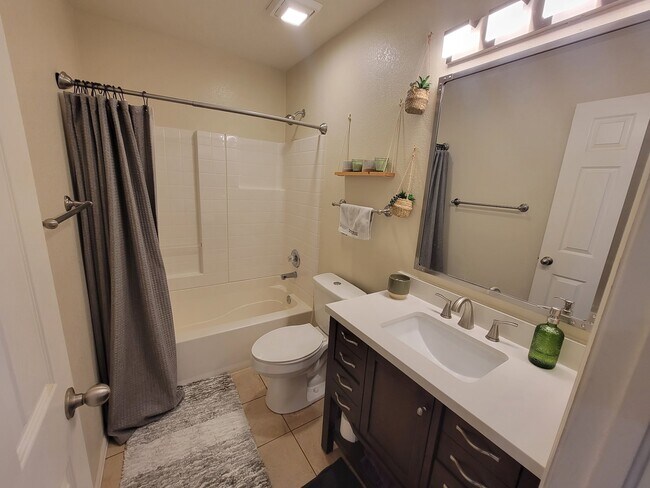 Building Photo - 2479 S Ensenada Way