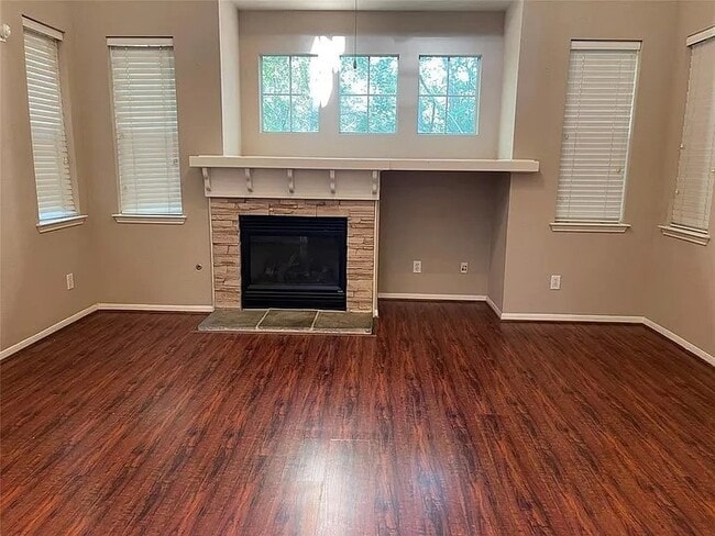 Building Photo - 63 Scarlet Woods Ct