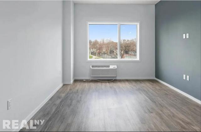 Building Photo - 1 bedroom in BROOKLYN NY 11235