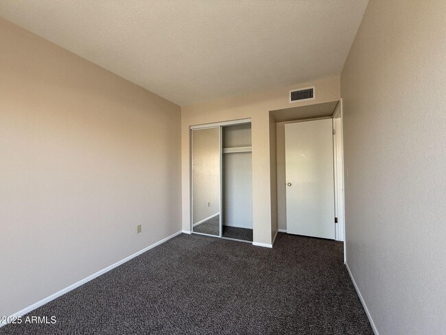 Building Photo - 16510 E Palisades Blvd