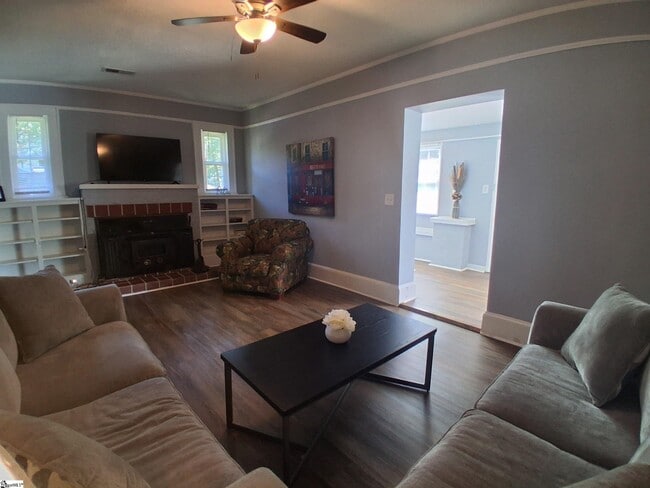 Building Photo - 506 Pinckney St