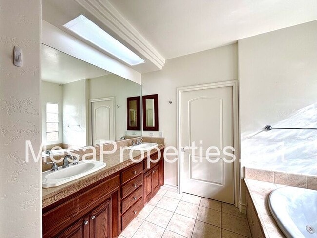 Building Photo - 13605 Spring Valley Pkwy