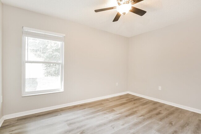 Building Photo - 1523 Golden Poppy Ct