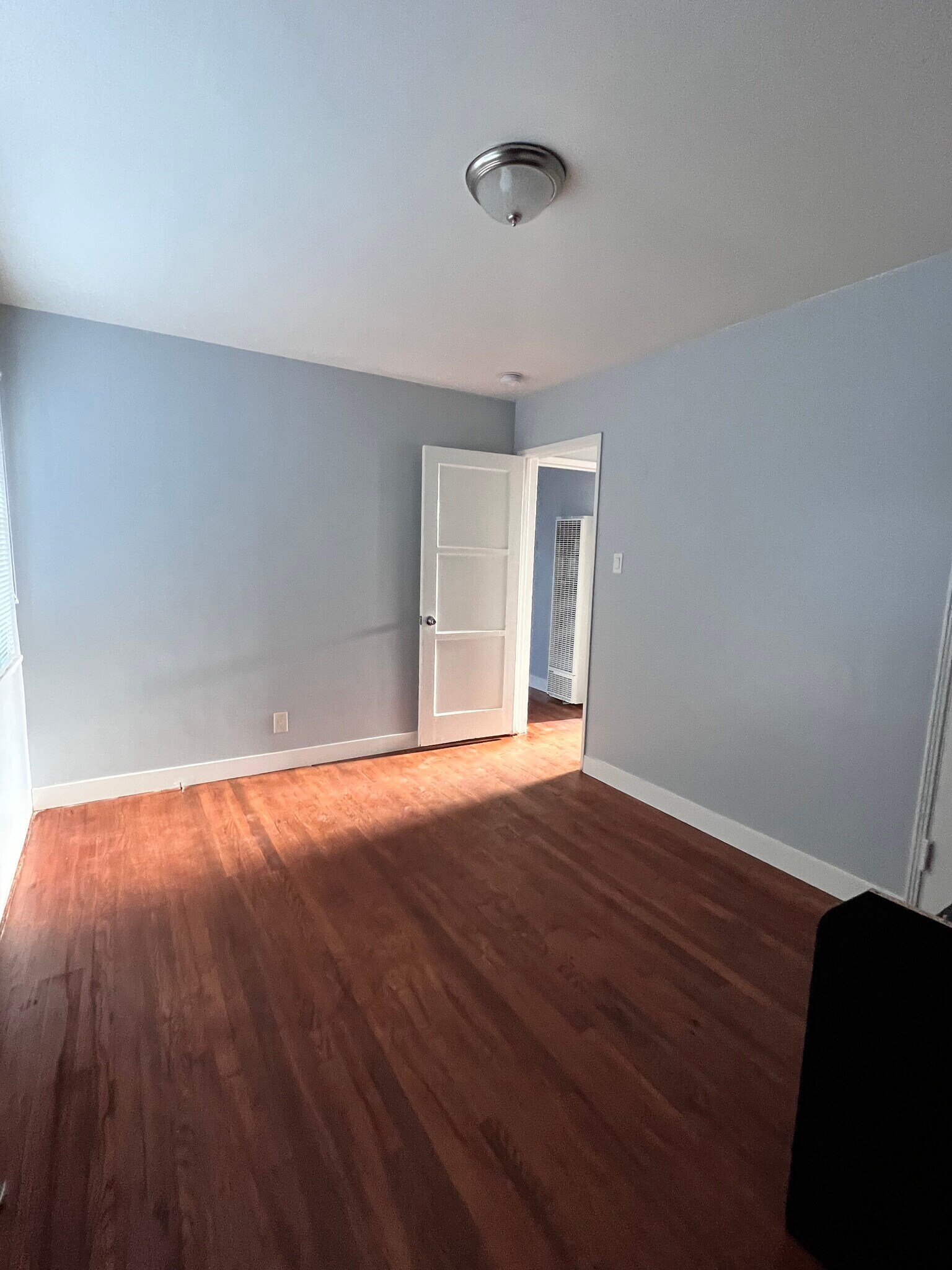 Building Photo - 5975 W 86th Pl