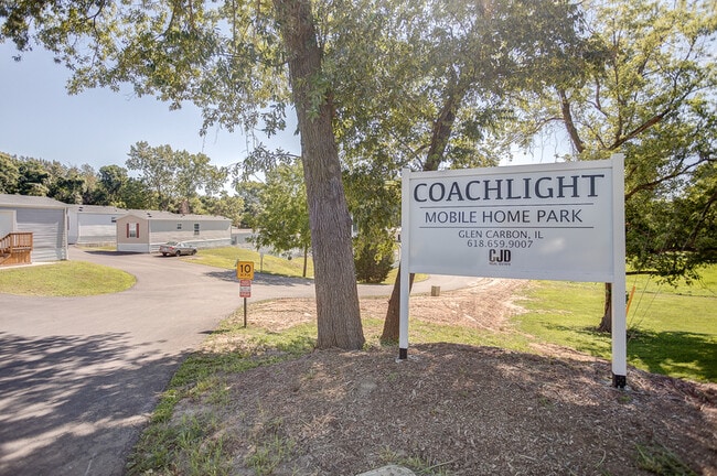 Building Photo - 1 Coachlight Trailer Park