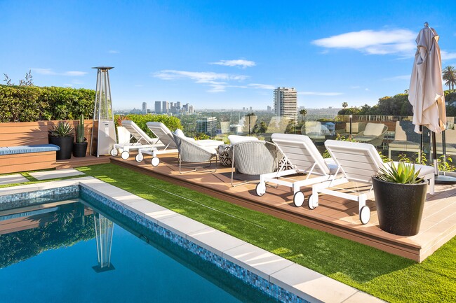 Building Photo - 1439 Devlin Dr