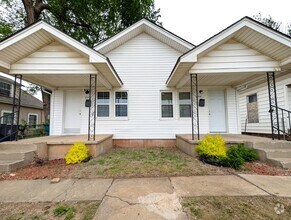 Building Photo - Adorable One Bedroom