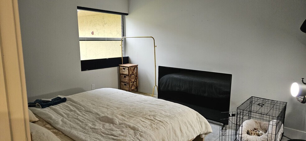 Building Photo - 9321 SW 4th St