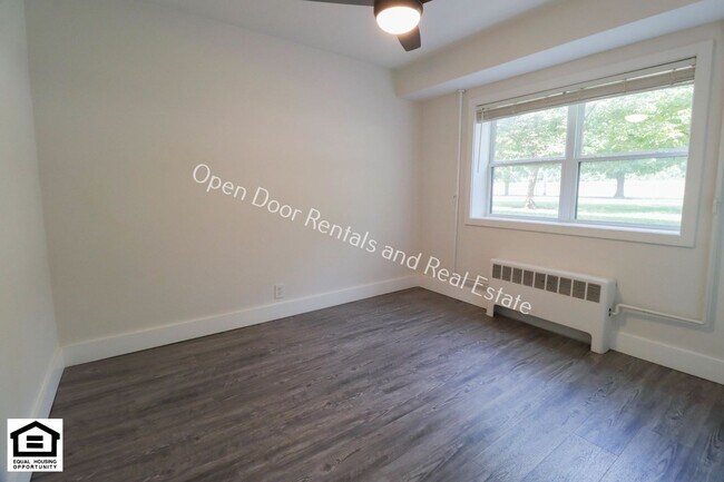 Building Photo - 1823 Griswold Dr