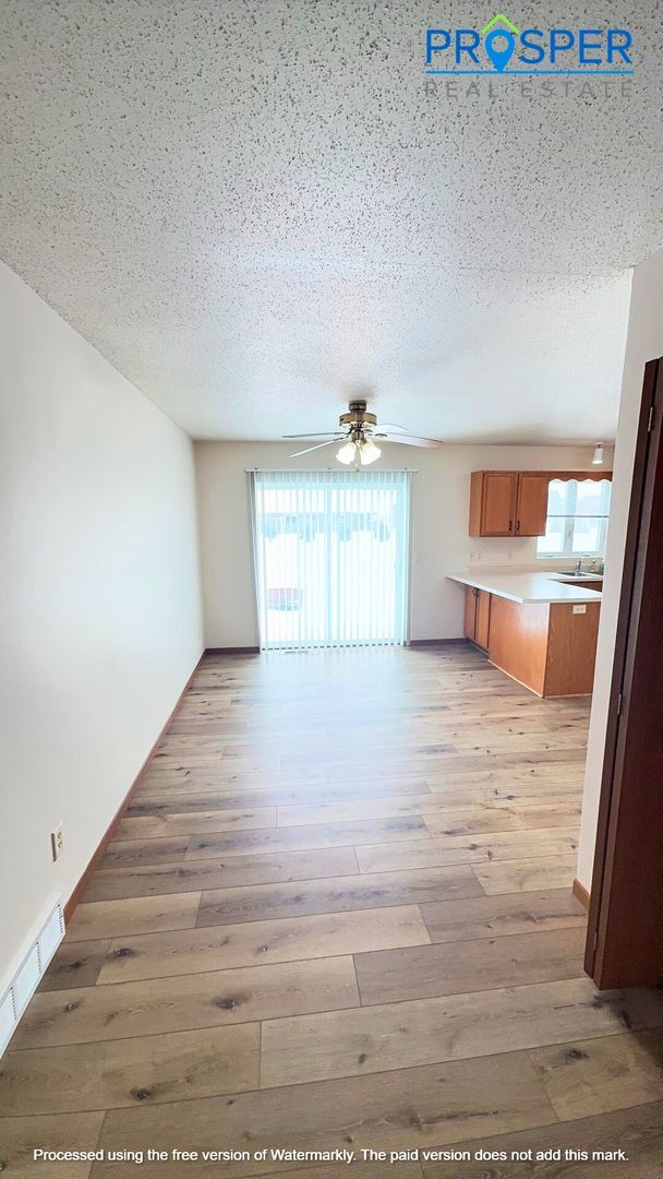 Building Photo - FO13511