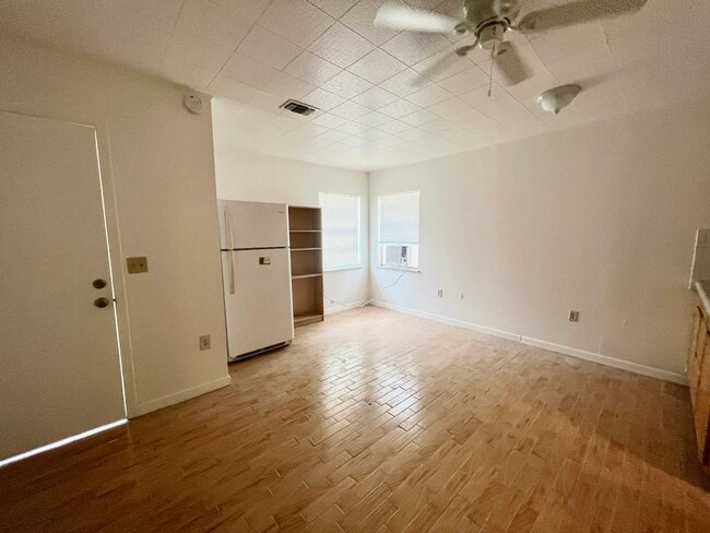 Building Photo - 6403 Magnolia Homes Rd