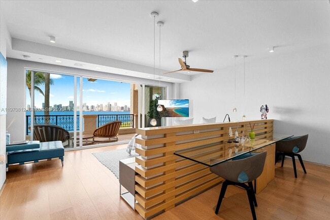 Building Photo - 4921 Fisher Island Dr