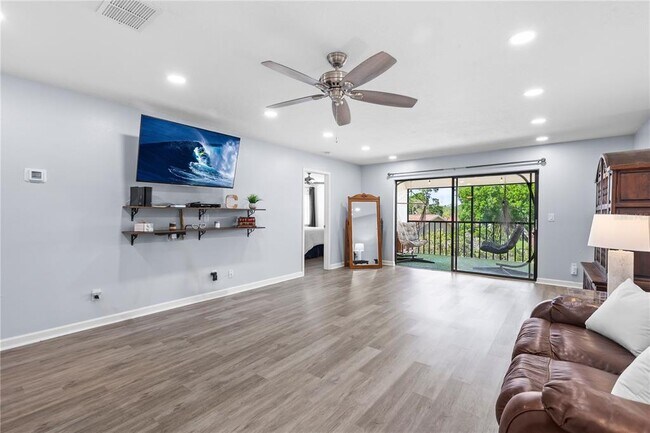 Building Photo - 3600 Magnolia Ridge Cir