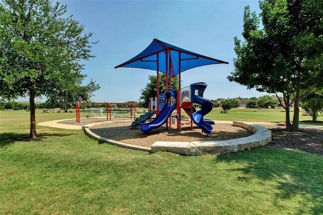 Building Photo - 2717 Coral Valley Dr