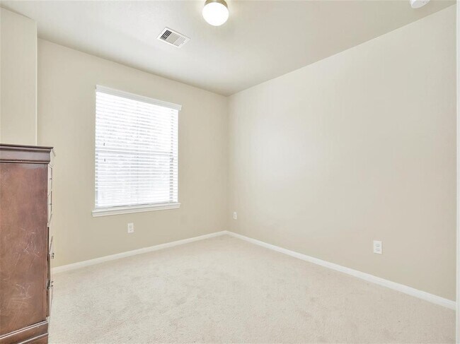 Building Photo - 20126 Emerald Mountain Dr