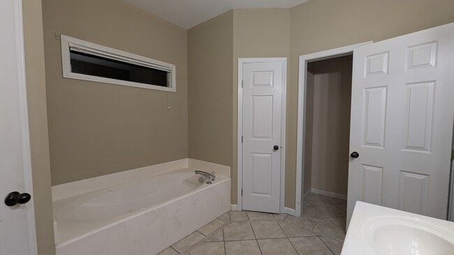 Building Photo - 757 Belle Watley Ln