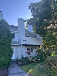 Building Photo - 187 Lovers Ln