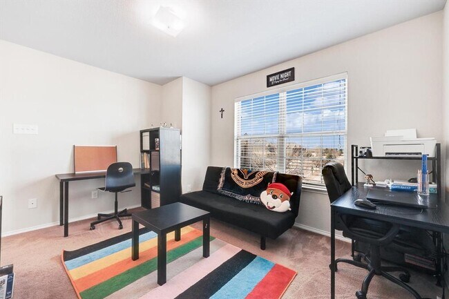 Building Photo - 712 Whitemarsh Dr