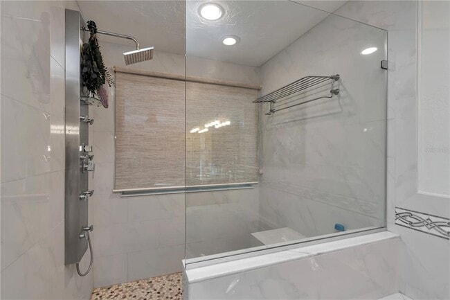 Building Photo - 1542 SE Pinwheel Dr