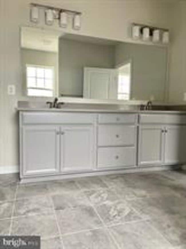 Building Photo - SPACIOUS LUXURY CONDO IN WESTVIEW SOUTH FREDERICK