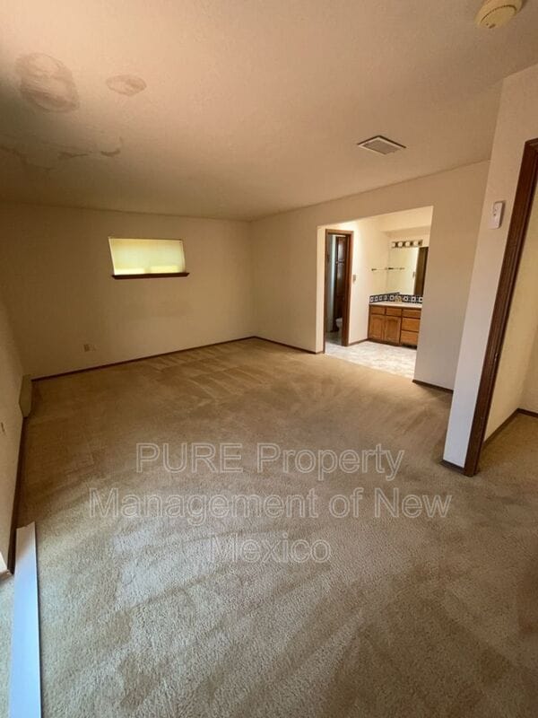 Building Photo - 727 Cedar Hill Ln NE