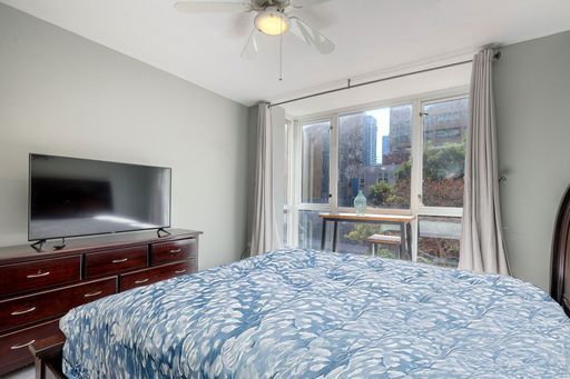 Building Photo - San Diego- Downtown- La Vita – Little Italy Condo- Split Level Style New Year Move In Special