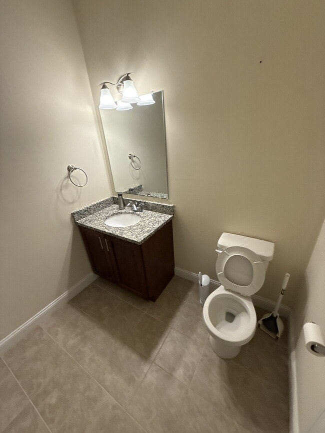 Building Photo - Beautiful home in Bellingham! AVAILABLE NOW!
