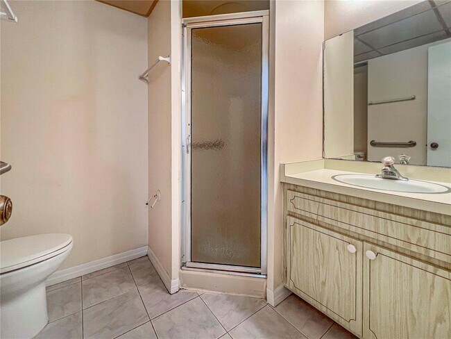 Building Photo - 3500 S Beneva Rd
