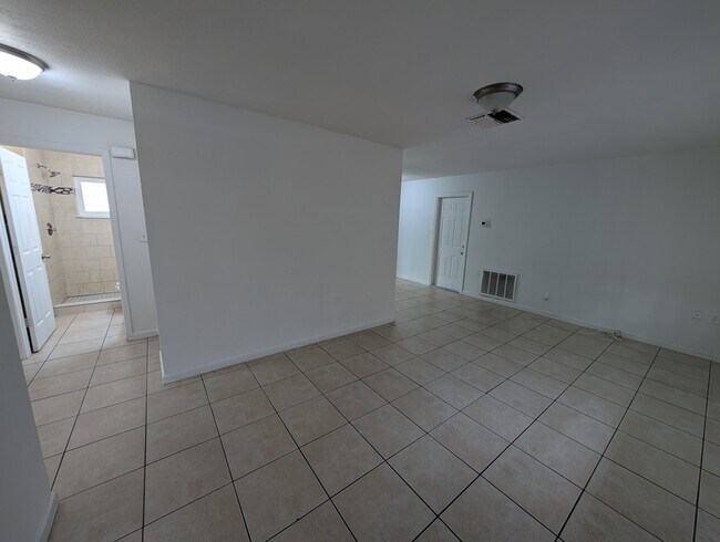 Building Photo - 8402 Corney Dr