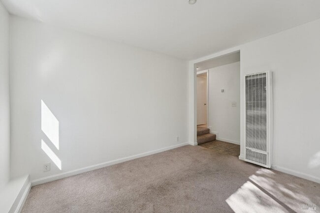Building Photo - 735 Sir Francis Drake Blvd